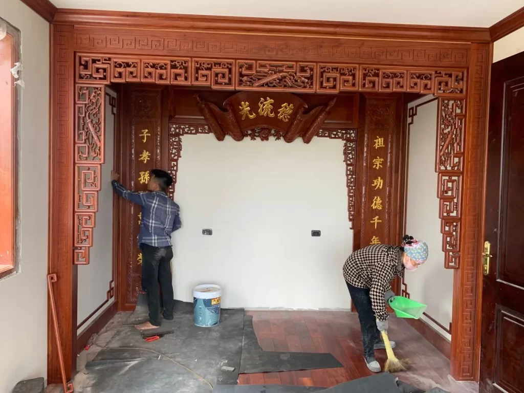 thi cong op tuong phong tho go go do